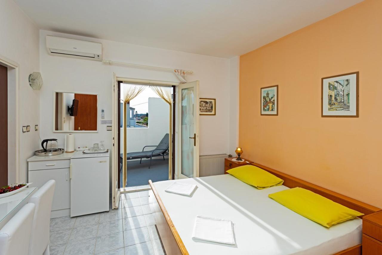Maison d'hôtes Balic - Zf Hvar 3*